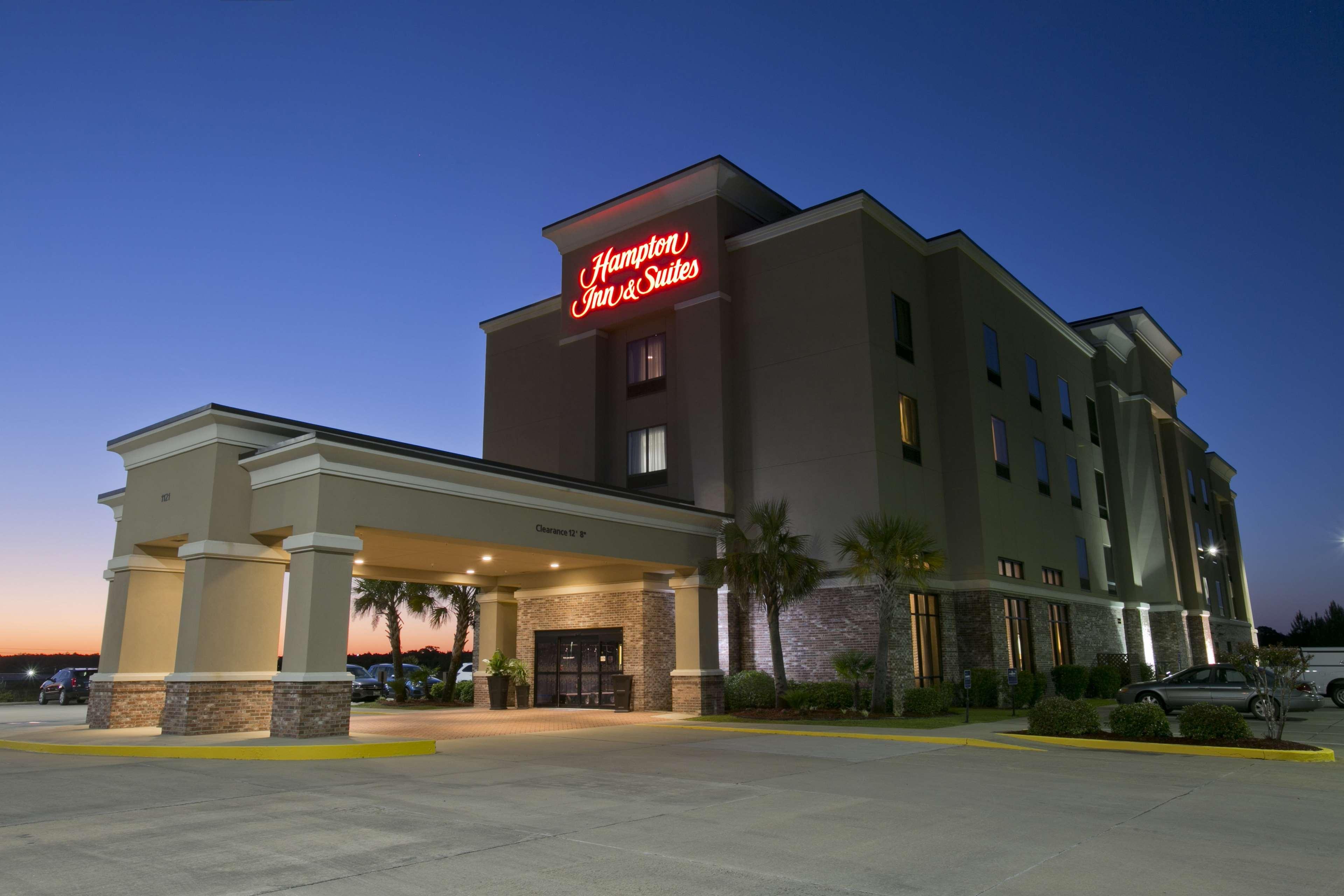 Hampton Inn & Suites Wiggins Exterior foto